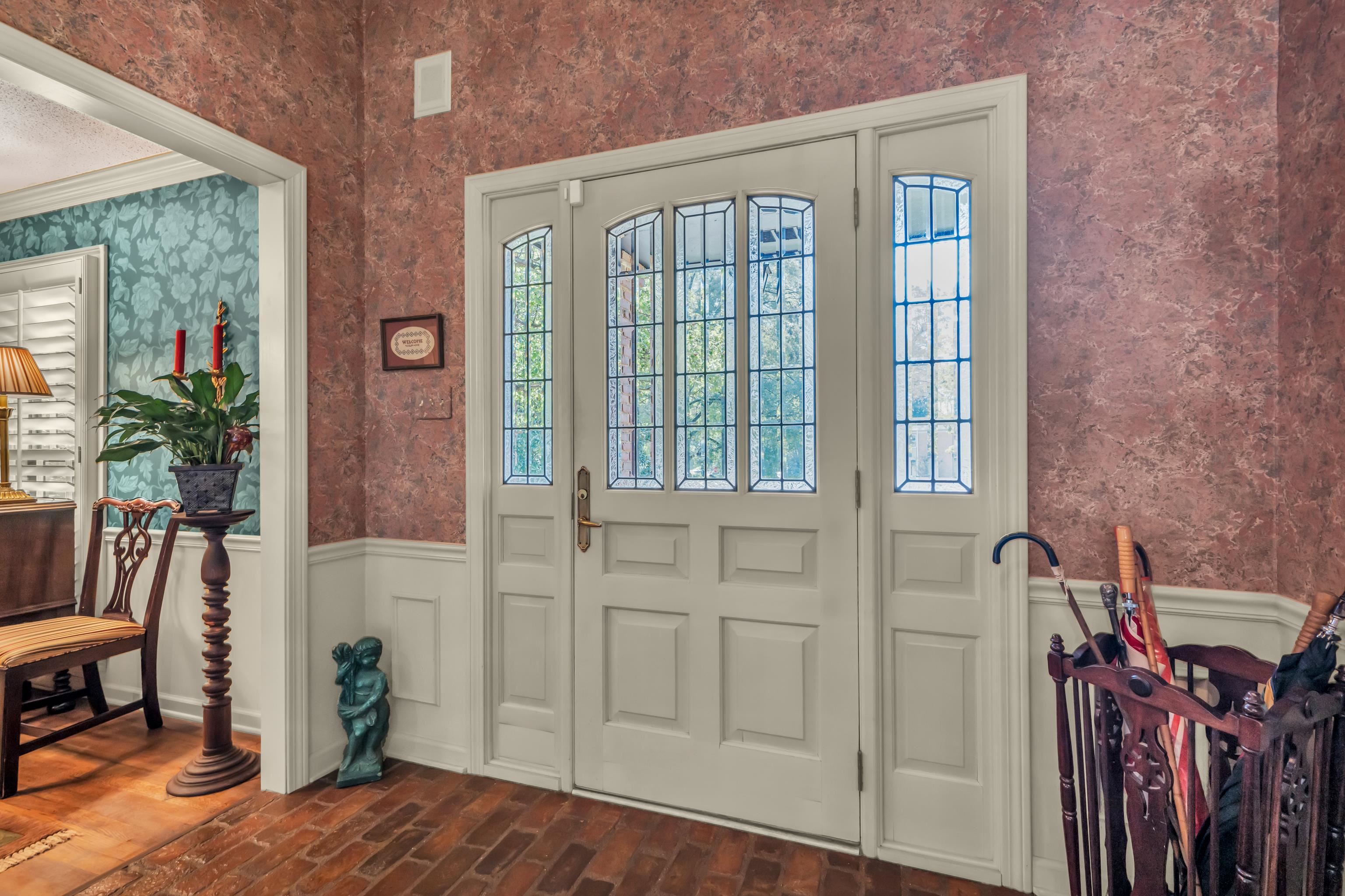 2002 Magnolia Ridge Cove Germantown, TN 38138 - Photo 4 of 40 Foyer featuring crown molding