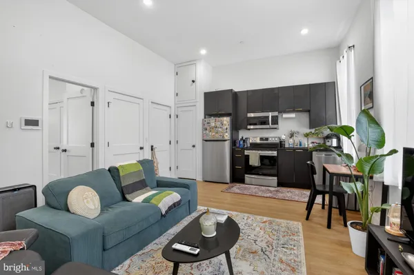 $1,895 | 1134 Pine Street, Unit 3, Philadelphia, PA 19107