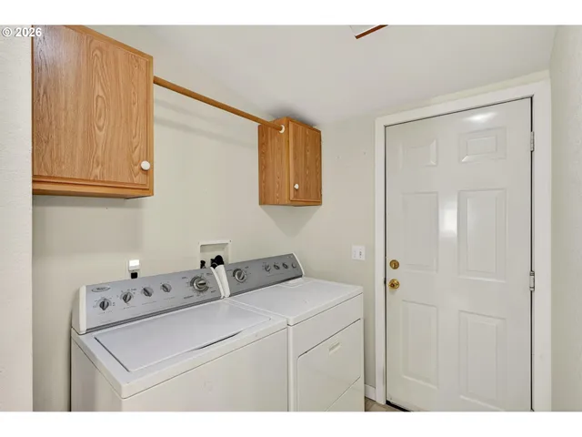 $390,000 | 1691 Southeast Cedar Creek Place, Gresham, OR 97080