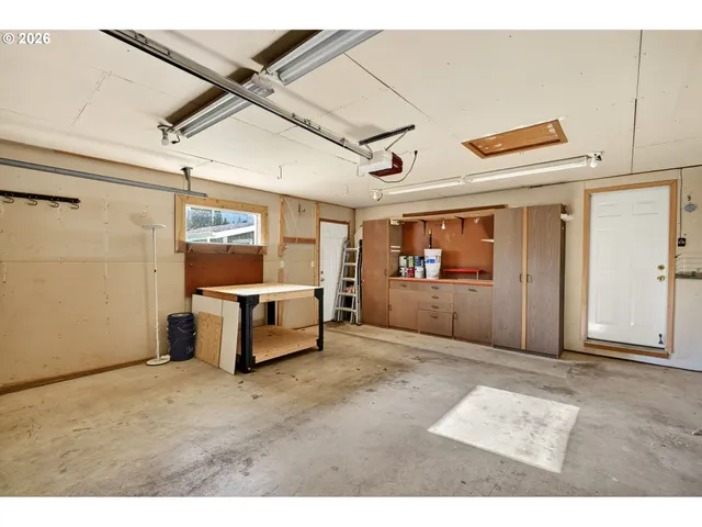 $390,000 | 1691 Southeast Cedar Creek Place, Gresham, OR 97080