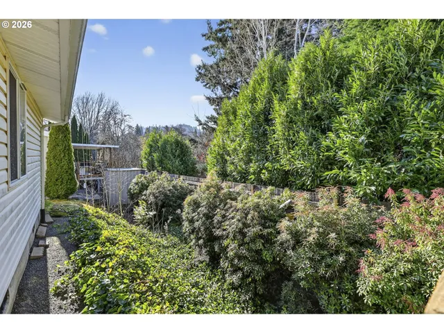 $390,000 | 1691 Southeast Cedar Creek Place, Gresham, OR 97080