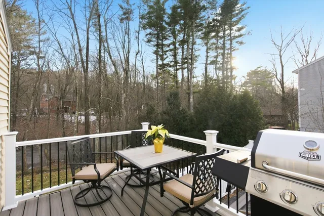 $525,000 | 557 Fowler Road, Northbridge, MA 01534