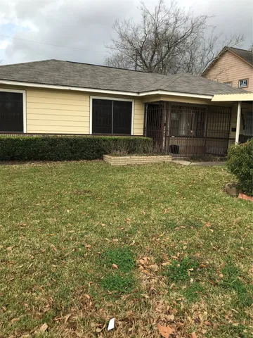 $220,000 | 1706 Gellhorn Drive, Houston, TX 77029