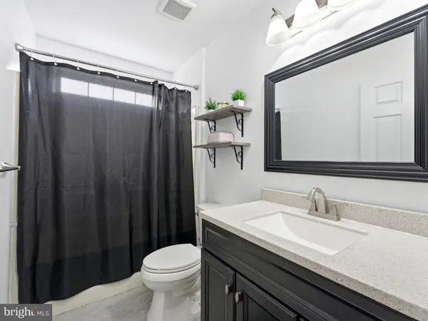$790,000 | 101 Weatherhill Court, Hainesport, NJ 08036