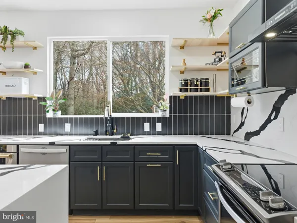 $790,000 | 101 Weatherhill Court, Hainesport, NJ 08036