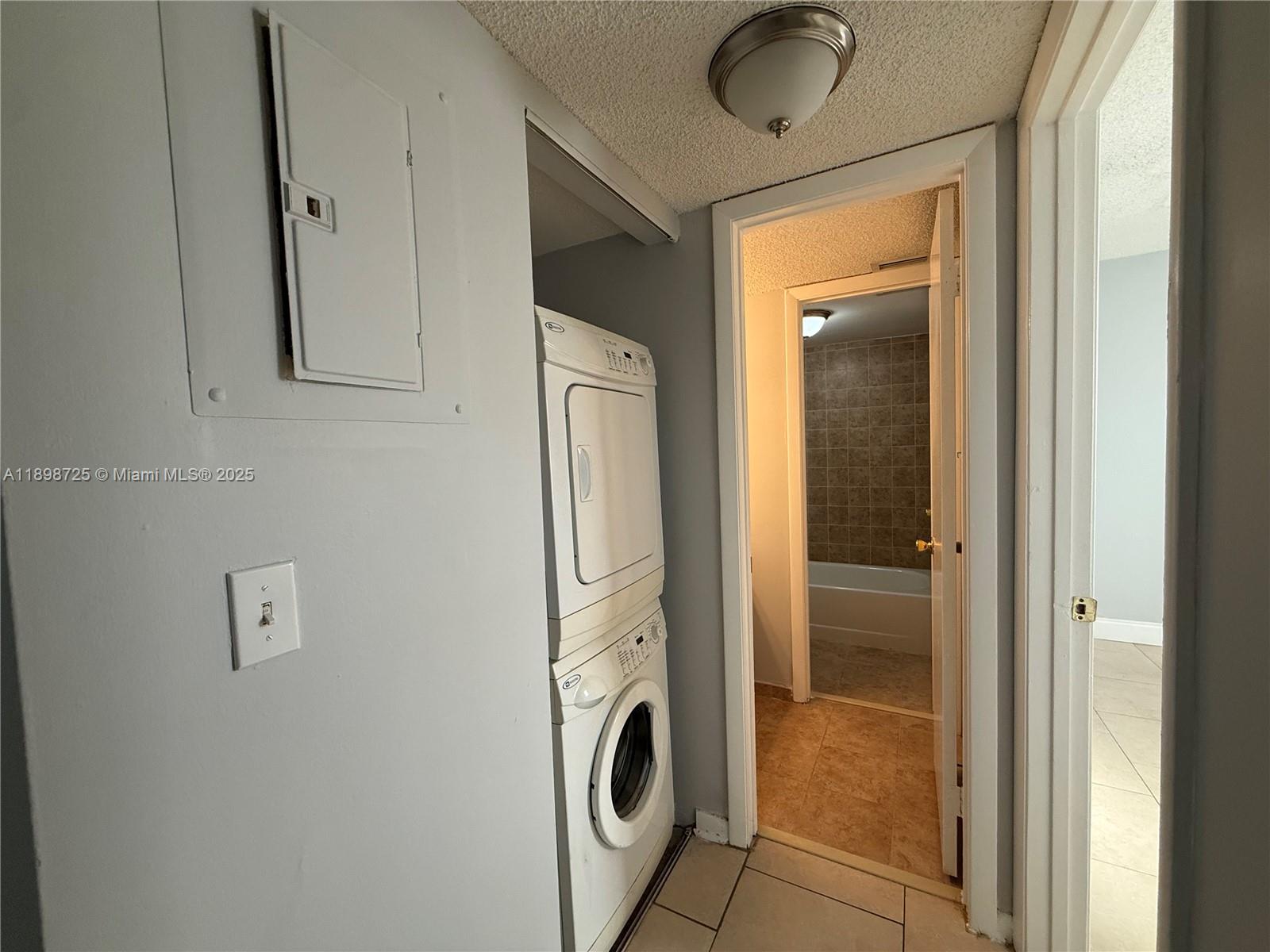 1071 Adams Avenue, Unit 1071J Homestead, FL 33034 - Photo 15 of 16