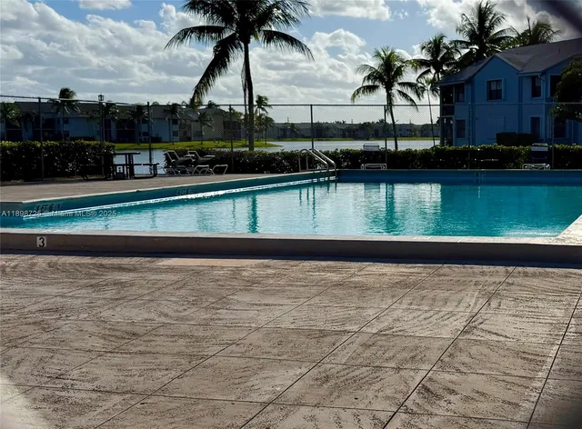 $1,875 | 1071 Adams Avenue, Unit 1071J, Homestead, FL 33034