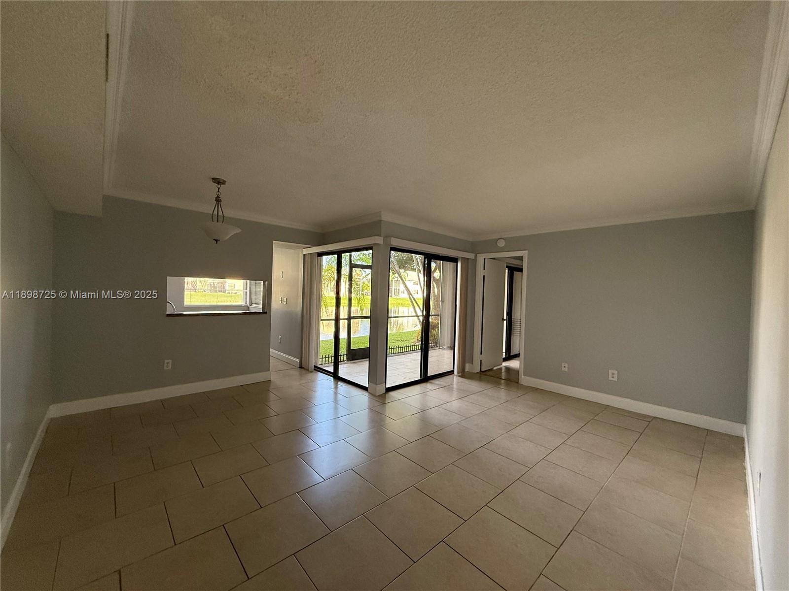 1071 Adams Avenue, Unit 1071J Homestead, FL 33034 - Photo 5 of 16