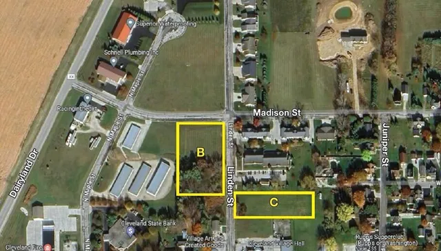 $72,000 | 1039 Linden Street, Cleveland, WI 53015