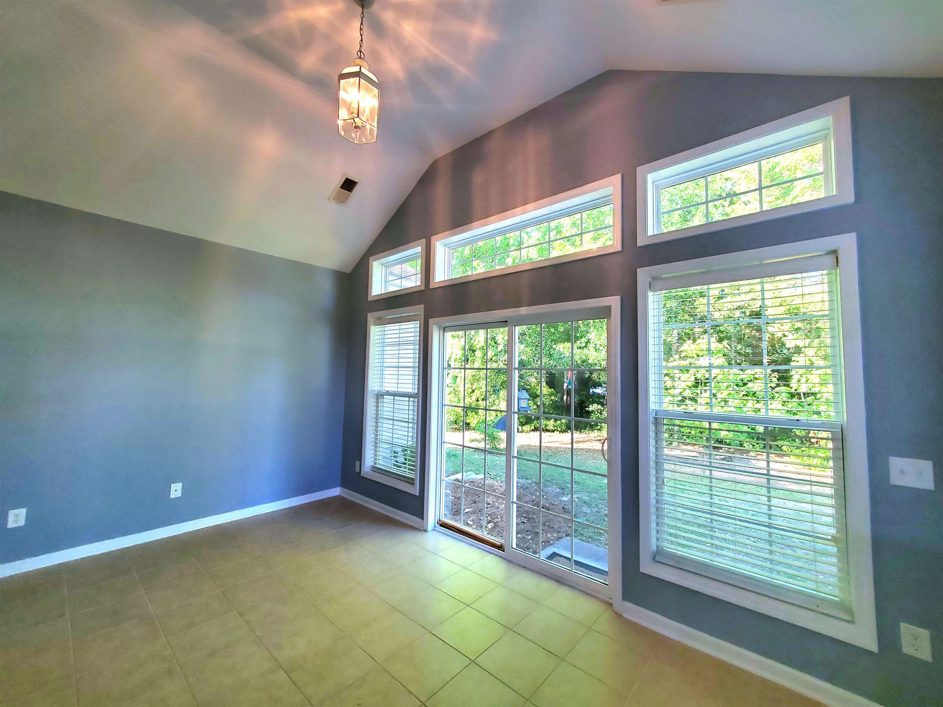 204 Chesterfield Court Surfside Beach, SC 29575 - Photo 11 of 52