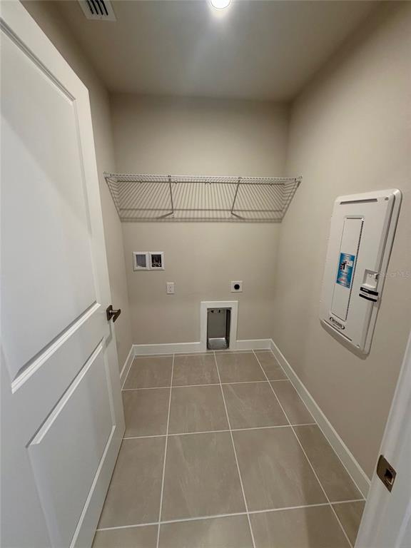 602 Highfalls Avenue DeBary, FL 32713 - Photo 15 of 29 a bathroom with a shower and toilet