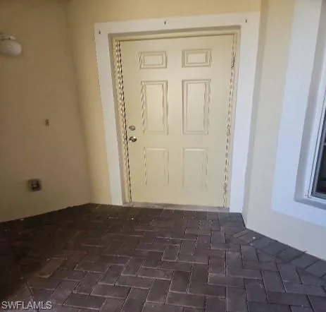 $2,195 | 1410 Tiffany Lane, Unit 2503, Naples, FL 34105