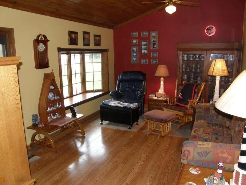 4464 Hall Road Muskegon, MI 49442 - Photo 4 of 31 P1010012