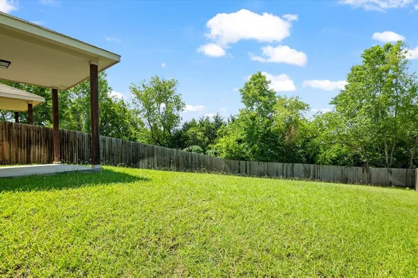 $1,685 | 345 Orbit Drive, Lavon, TX 75166