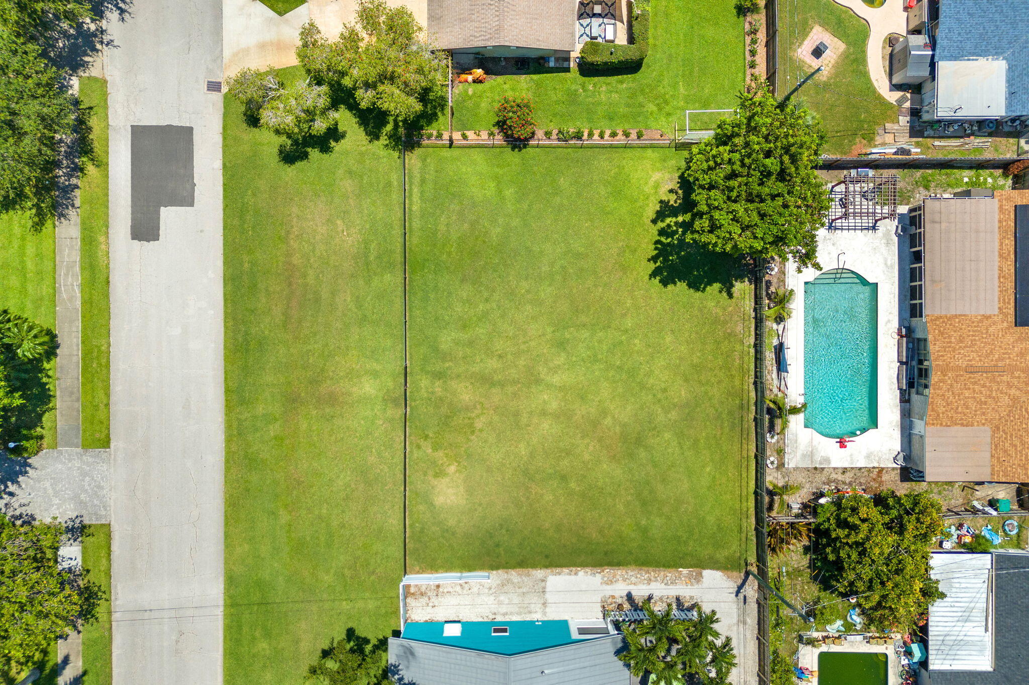 575 Cinnamon Drive Satellite Beach, FL 32937 - Photo 10 of 16 an aerial view of a residential houses with yard
