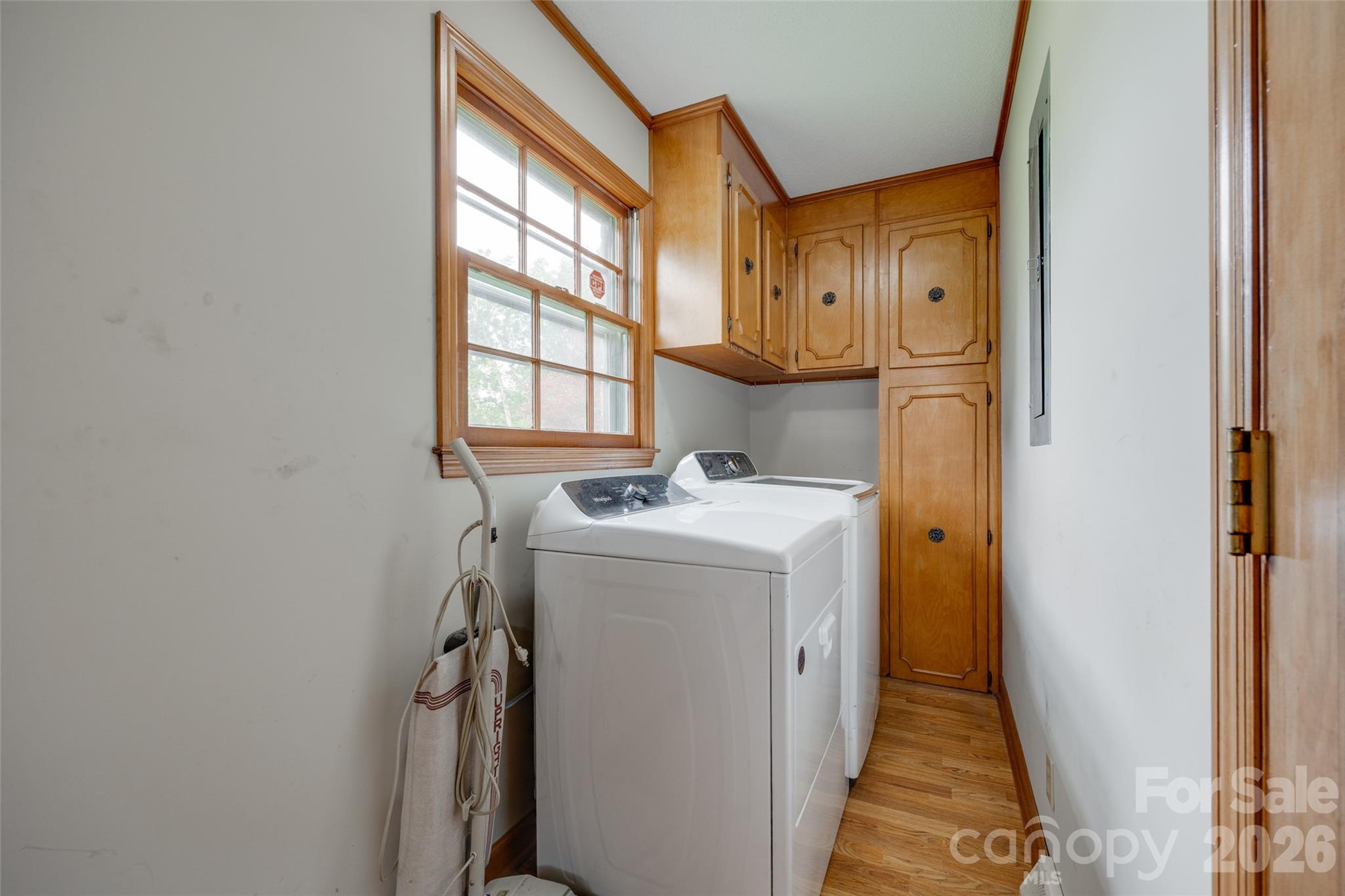 1003 Chesterfield Avenue Lancaster, SC 29720 - Photo 27 of 31 a utility room with dryer and washer