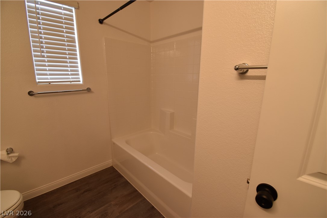 12107 Azure Gate Road, Unit 4 Las Vegas, NV 89183 - Photo 19 of 19 2nd Bathroom