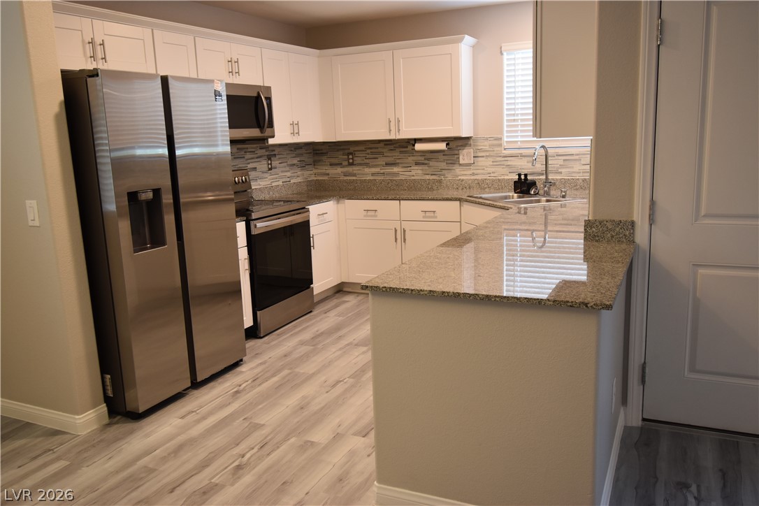 12107 Azure Gate Road, Unit 4 Las Vegas, NV 89183 - Photo 4 of 19