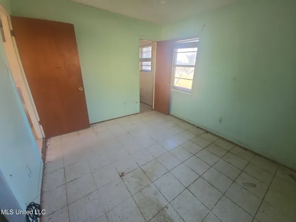 $39,000 | 206 Hoover Street, Belzoni, MS 39038