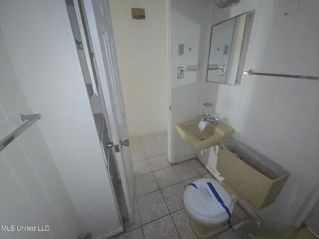 $61,000 | 206 Hoover Street, Belzoni, MS 39038