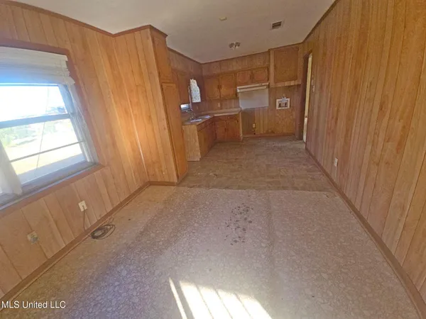 $39,000 | 206 Hoover Street, Belzoni, MS 39038