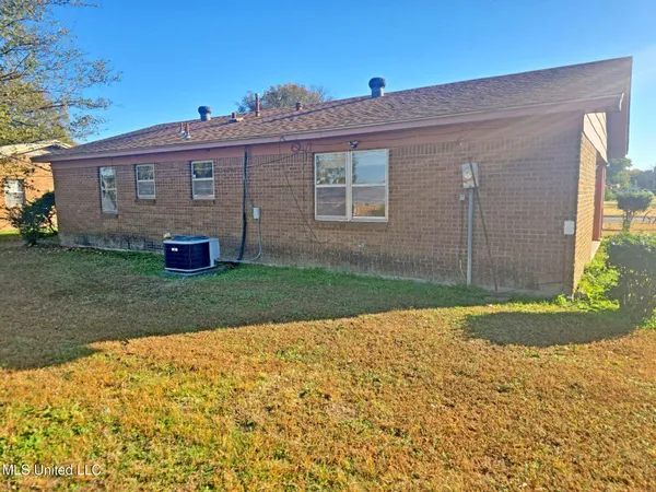$39,000 | 206 Hoover Street, Belzoni, MS 39038