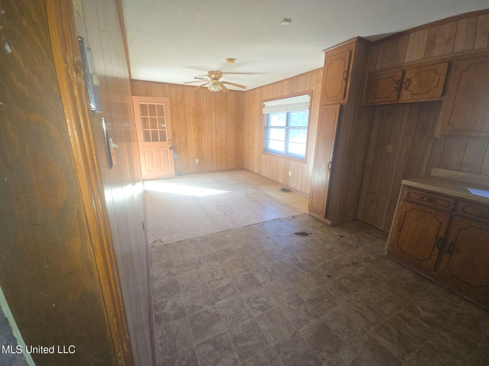 206 Hoover Street Belzoni, MS 39038 - Photo 3 of 22 59-Nov 15 2025 02_58pm-rHxW