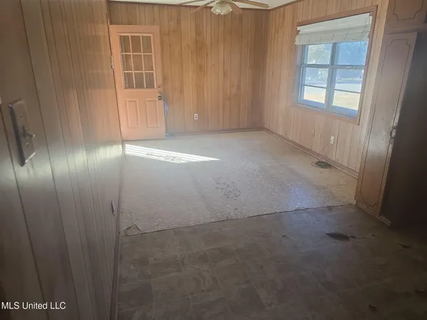 $39,000 | 206 Hoover Street, Belzoni, MS 39038