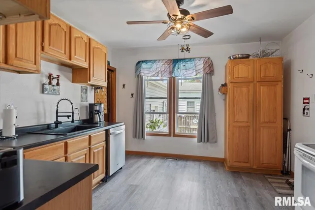 $210,000 | 1017 East Ash Street, Taylorville, IL 62568