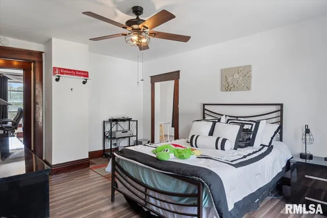 $210,000 | 1017 East Ash Street, Taylorville, IL 62568