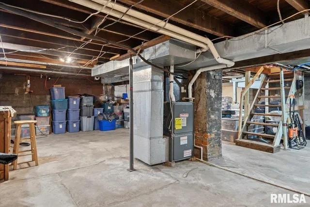 $210,000 | 1017 East Ash Street, Taylorville, IL 62568