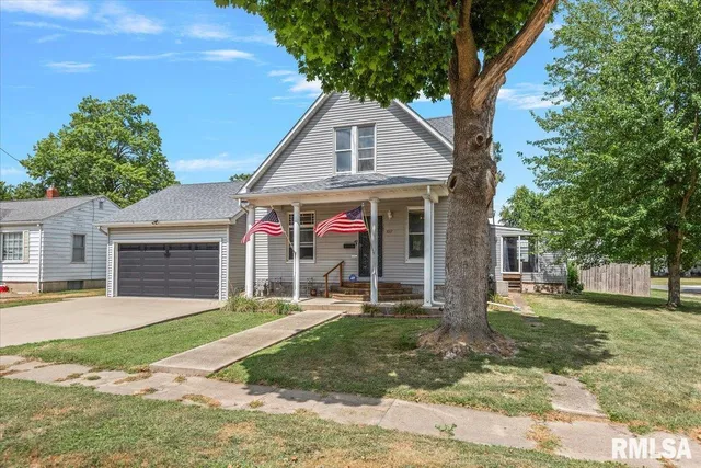 $210,000 | 1017 East Ash Street, Taylorville, IL 62568