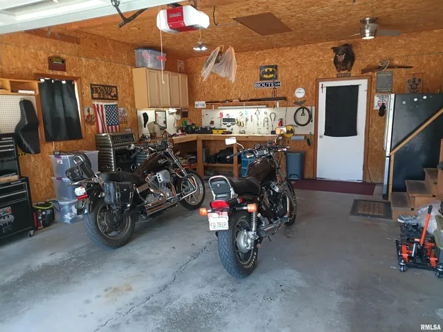 $210,000 | 1017 East Ash Street, Taylorville, IL 62568