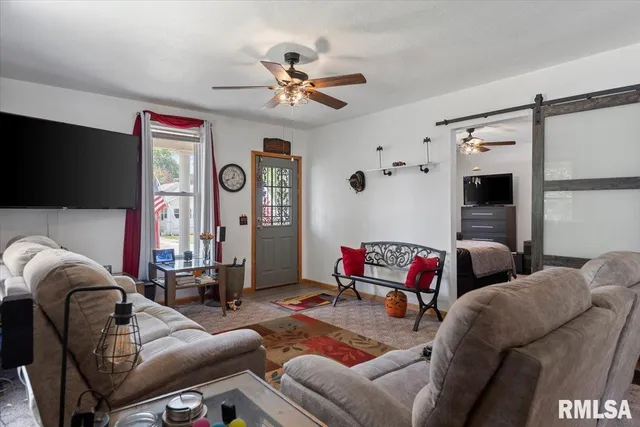 $210,000 | 1017 East Ash Street, Taylorville, IL 62568