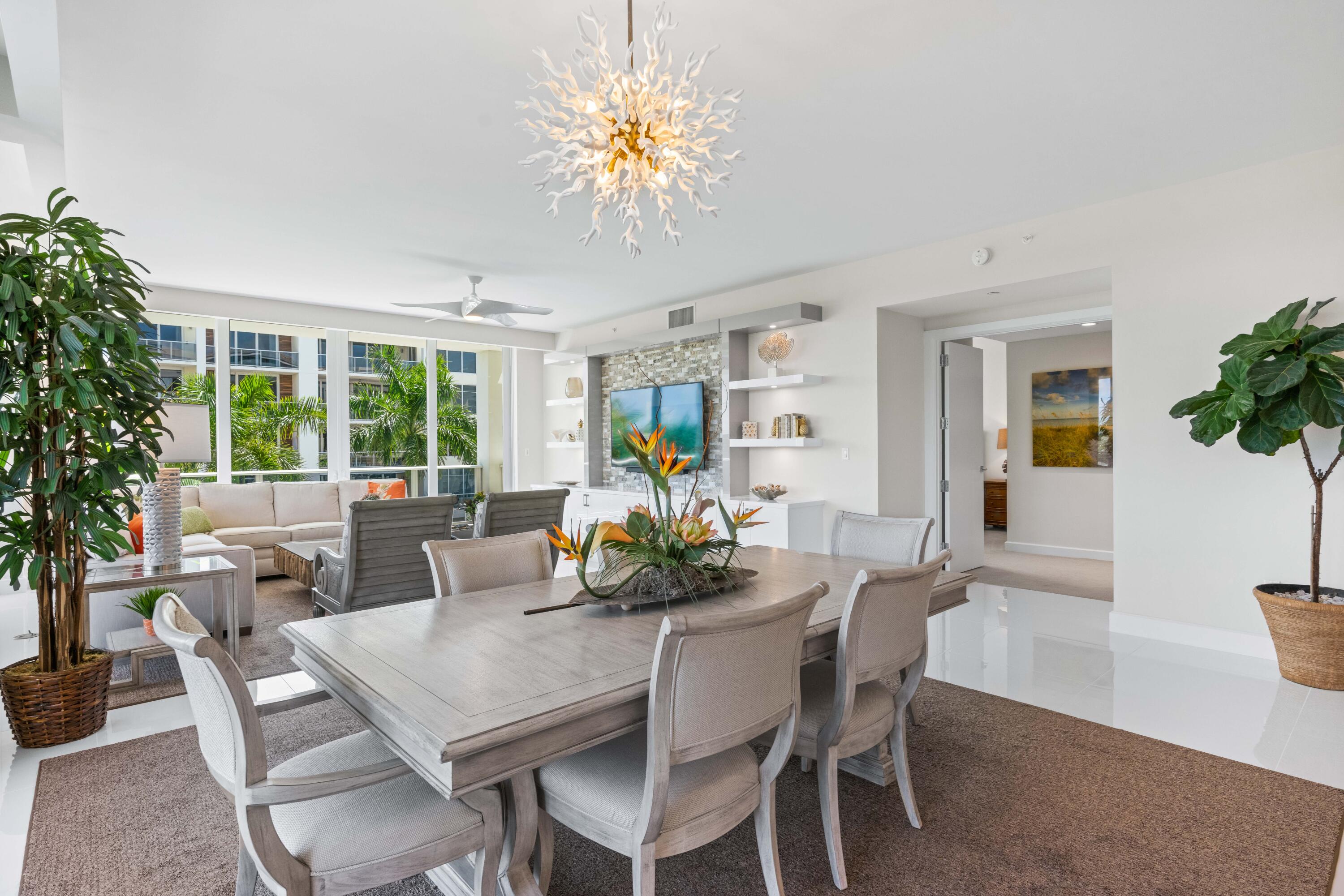 2720 Donald Ross Road, Unit 301 Palm Beach Gardens, FL 33410 - Photo 12 of 64 Open Dining