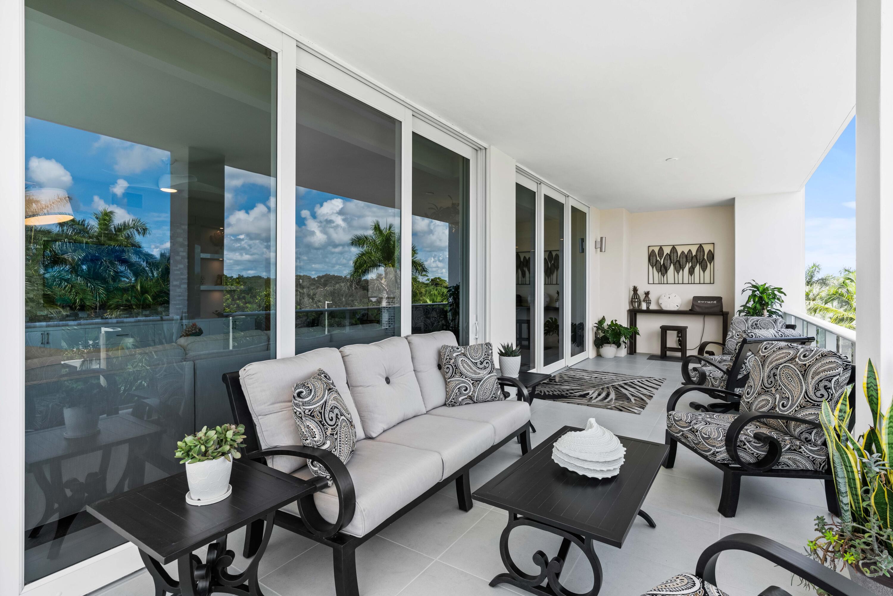 2720 Donald Ross Road, Unit 301 Palm Beach Gardens, FL 33410 - Photo 35 of 64 750 sf of Balcony