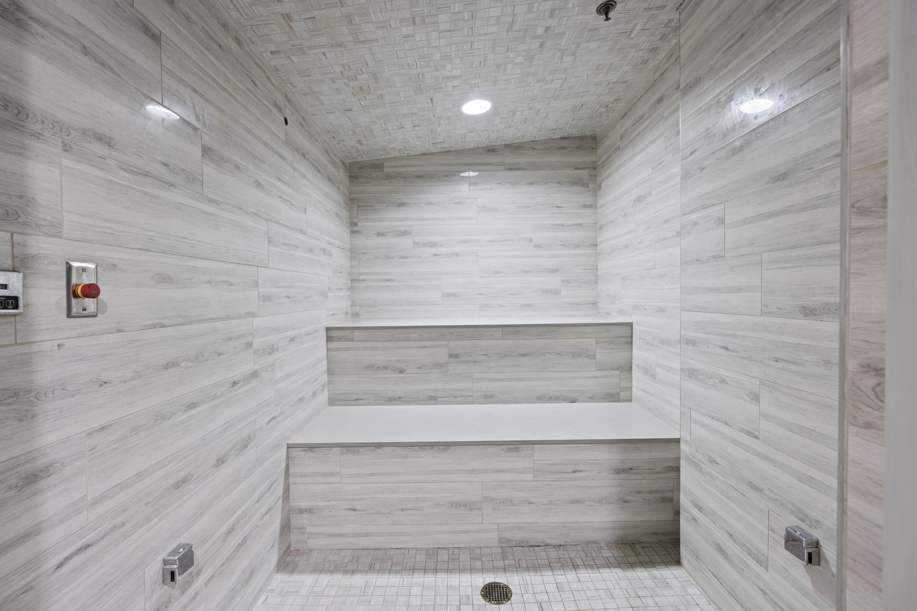 2720 Donald Ross Road, Unit 301 Palm Beach Gardens, FL 33410 - Photo 53 of 64 Steam Room