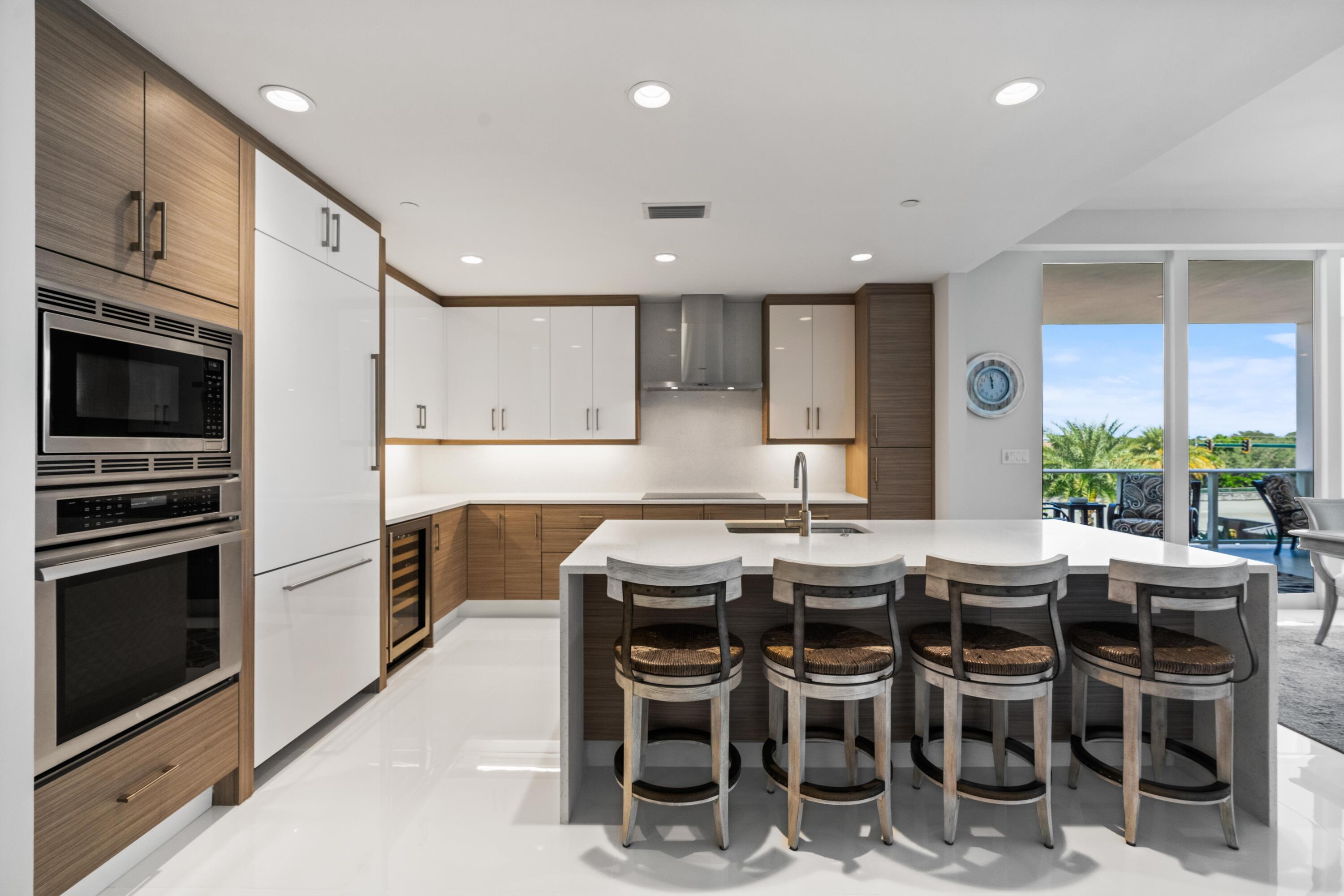 2720 Donald Ross Road, Unit 301 Palm Beach Gardens, FL 33410 - Photo 8 of 64 Custom Cabinetry