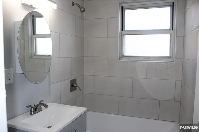 $1,749 | 320 Claremont Avenue, Unit B12, Montclair, NJ 07042