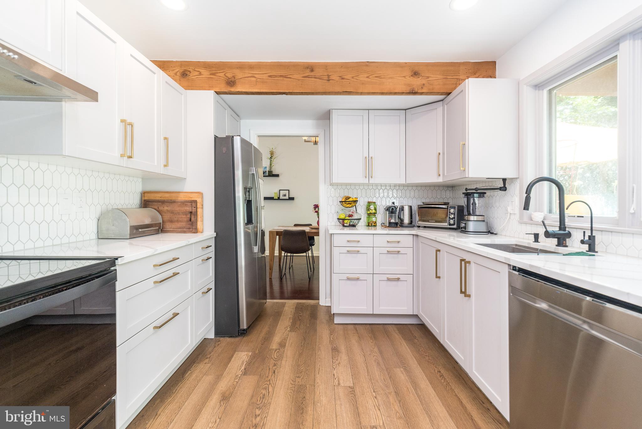 329 Biddle Drive Exton, PA 19341 - Photo 16 of 50 Kitchen