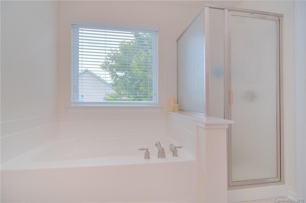 6310 Baltray Road Charlotte, NC 28278 - Photo 18 of 24 Gallery Image 18