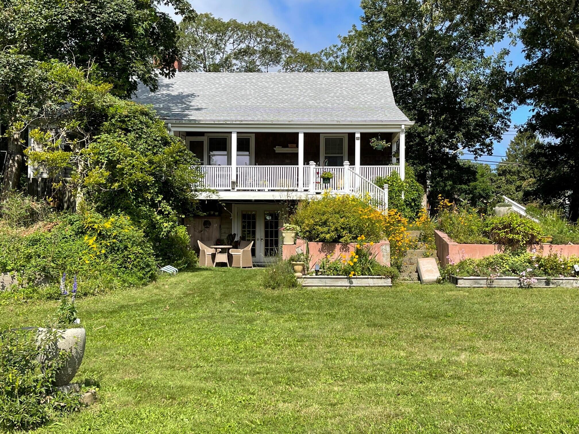 90 West Tisbury Road Edgartown, MA 02539 - Photo 3 of 46 Room for a pool