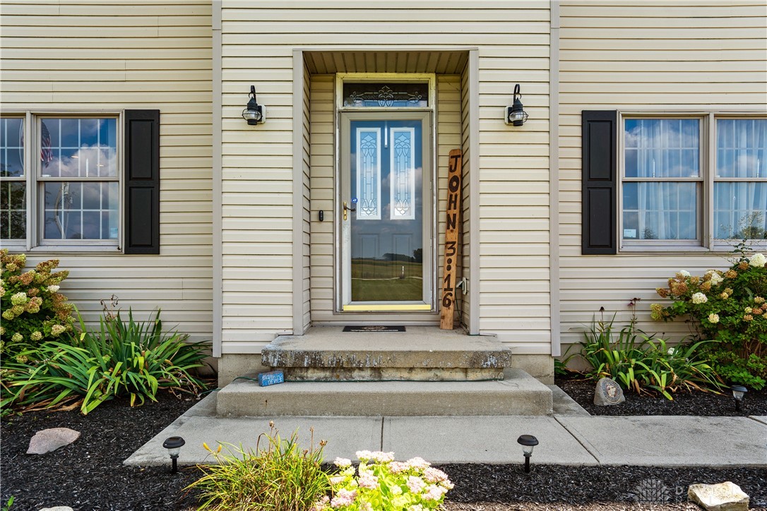 5556 Preble County Line Road Lewisburg, OH 45338 - Photo 6 of 42 Gallery Image 6