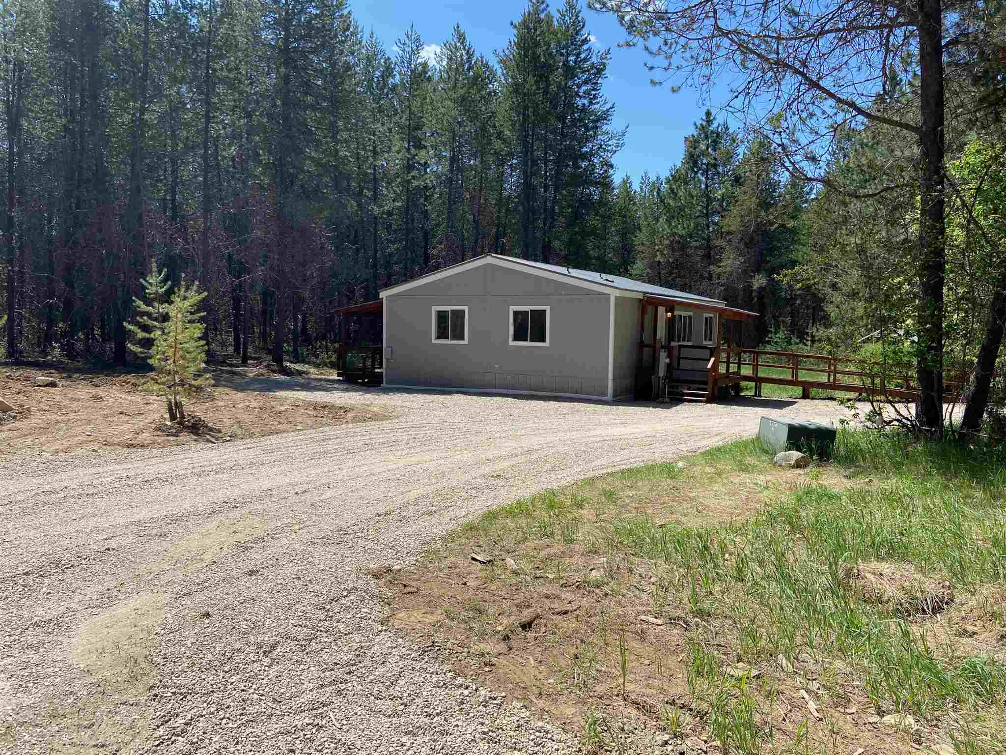 4497 Luther Road Springdale, WA 99173 - Photo 3 of 36