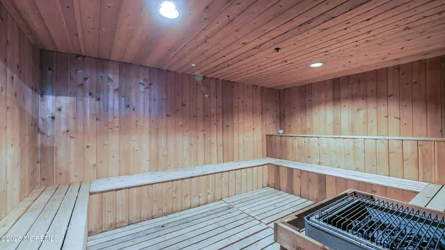 $499,000 | 3851 Boardwalk, Unit PH102, Atlantic City, NJ 08401