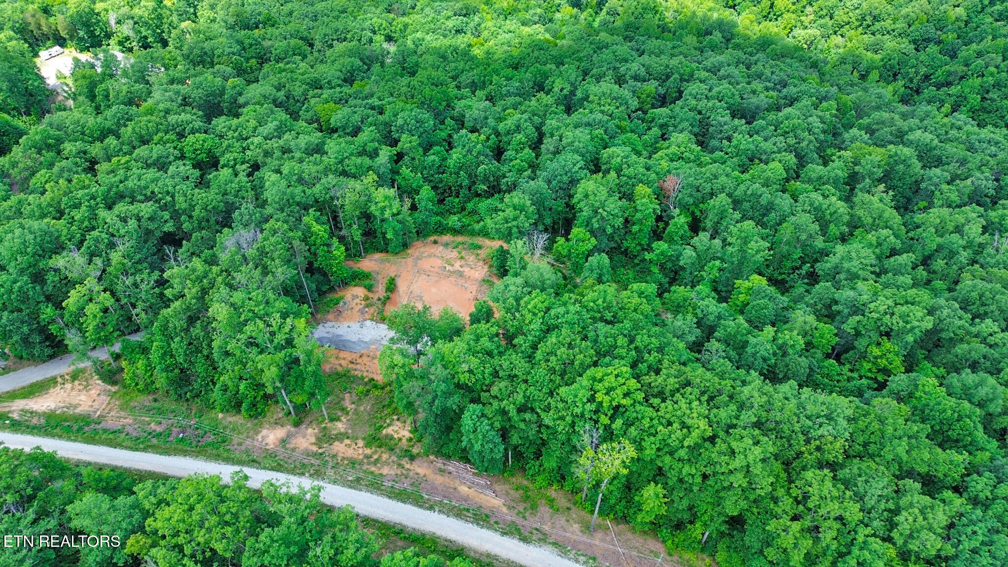 1133 Tomahawk Road Jamestown, TN 38556 - Photo 8 of 22 dji_0415-dji_0417