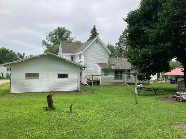 $259,000 | 401 West Daley Spring Green, Spring Green, WI 53588