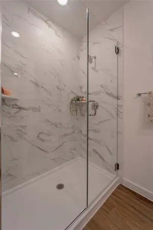 $1,885 | 105 South Bishop Avenue, Unit 1052511, Dallas, TX 75208