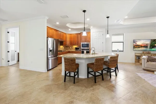 $6,000 | 16717 Bwana Place, Bradenton, FL 34211