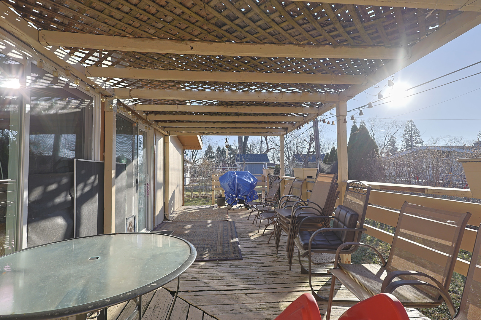 372 Nancy Lane Wheeling, IL 60090 - Photo 26 of 28 a view of a room with gym equipment